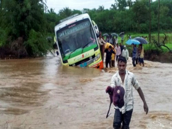 গুজরাতে বন্যা