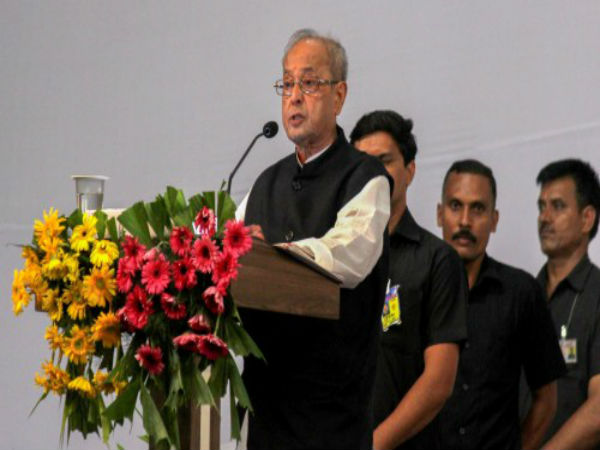 বিজেপি শাসিত রাজ্যে গোরক্ষকদের তাণ্ডব, কী বলছেন বিদায়ী রাষ্ট্রপতি বিজেপি শাসিত রাজ্যে গোরক্ষকদের তাণ্ডব, কী বলছেন বিদায়ী রাষ্ট্রপতি