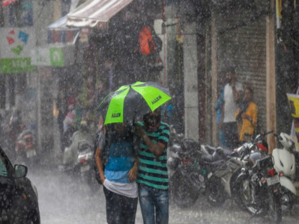 ভারী থেকে অতিভারী বৃষ্টির পূর্বাভাস