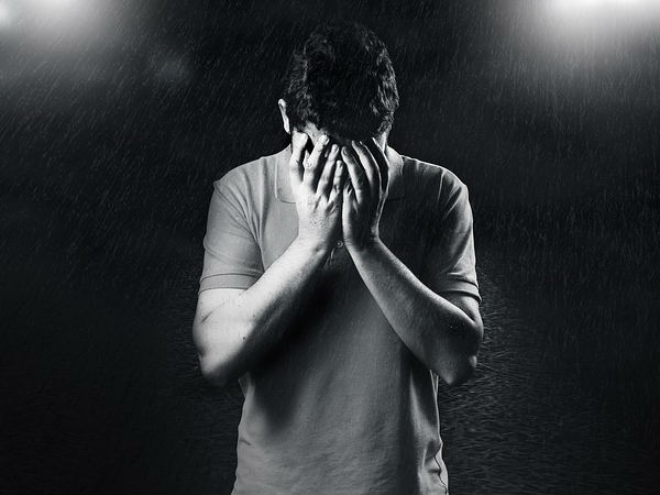 বিনিময়ে মিলছে টাকা