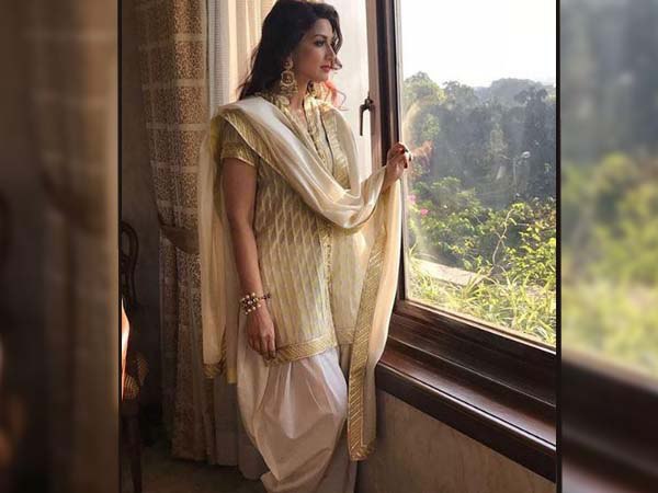 হাইগ্রেড ক্যানসারে আক্রান্ত সোনালী! প্রিয় জনদের উদ্দেশে লিখলেন এক মর্মবিদারক চিঠি হাইগ্রেড ক্যানসারে আক্রান্ত সোনালী! প্রিয় জনদের উদ্দেশে লিখলেন এক মর্মবিদারক চিঠি