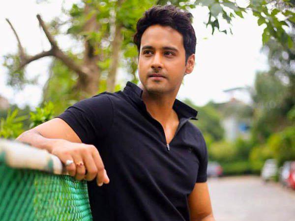 চন্দ্রগ্রহণের দিনটি কীভাবে কাটাচ্ছেন অভিনেতা যশ চন্দ্রগ্রহণের দিনটি কীভাবে কাটাচ্ছেন অভিনেতা যশ