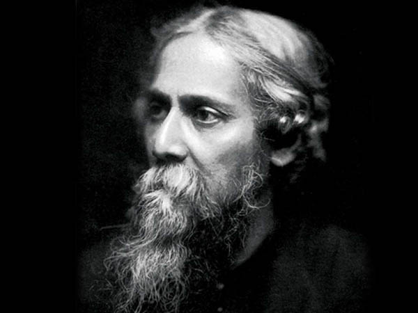 কালিম্পং- থেকে ফিরলেন অসুস্থ কবি