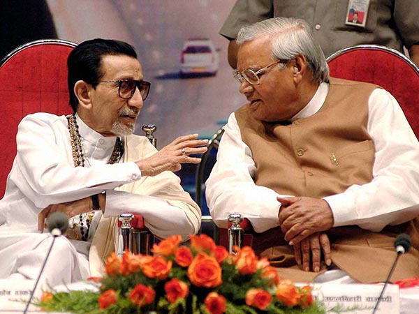 প্রধানমন্ত্রী বাজপেয়ী