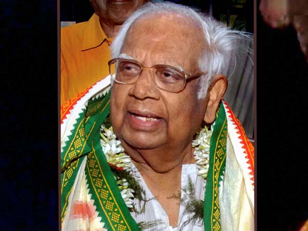 স্পিকার পদে তখন আসীন সোমনাথ