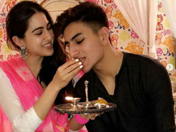 সারা আলি খানের রাখি উৎসব