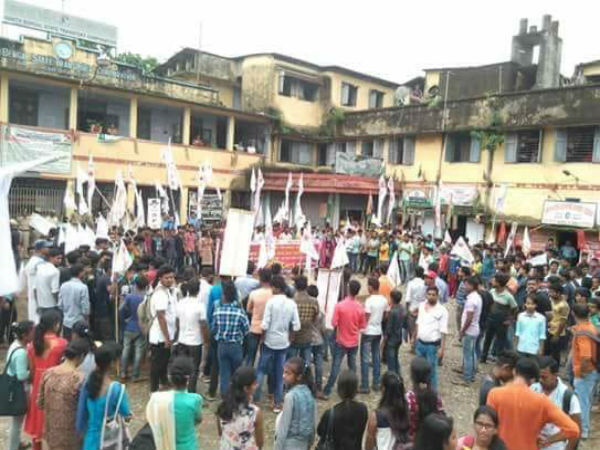 এনবিএসটিসির দফতর ঘেরাও