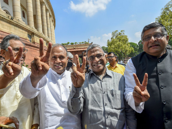 কলকাতায় কাজ