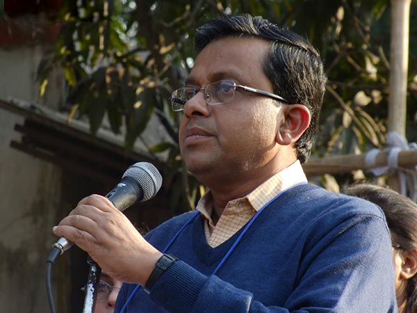 কার্টুন এঁকে গ্রেফতার অম্বিকেশ