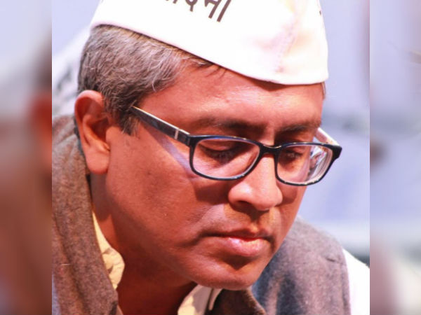 দল ছাড়লেন আপ নেতা আশুতোষ দল ছাড়লেন আপ নেতা আশুতোষ