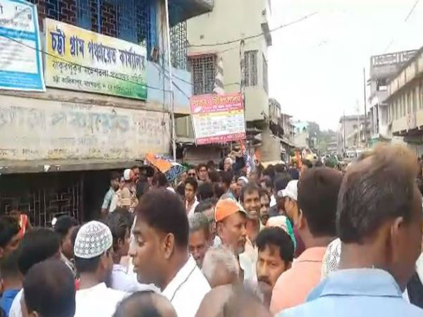 বিরোধীহীন পঞ্চায়েতে বিজয় মিছিল! ভবিষ্যত উন্নয়নের পরিকল্পনা তৃণমূল বিধায়কের, ভিডিওতে দেখুন বিরোধীহীন পঞ্চায়েতে বিজয় মিছিল! ভবিষ্যত উন্নয়নের পরিকল্পনা তৃণমূল বিধায়কের, ভিডিওতে দেখুন