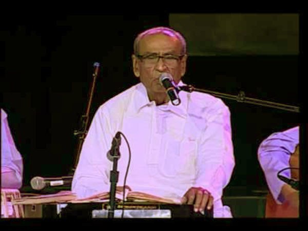 দ্বিজেন মুখোপাধ্যায় গুরুতর অসুস্থ, ভর্তি এসএসকেএমে দ্বিজেন মুখোপাধ্যায় গুরুতর অসুস্থ, ভর্তি এসএসকেএমে