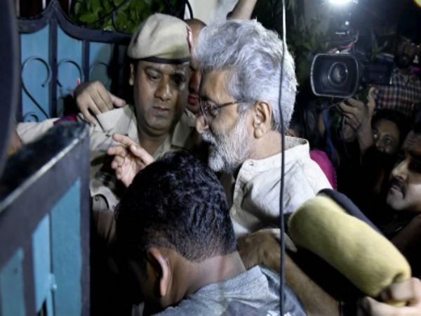মোদীকে হত্যার ষড়যন্ত্র! গ্রেফতার মানবাধিকার আন্দোলনের কর্মীদের নিয়ে মধ্যরাতে নাটক মোদীকে হত্যার ষড়যন্ত্র! গ্রেফতার মানবাধিকার আন্দোলনের কর্মীদের নিয়ে মধ্যরাতে নাটক