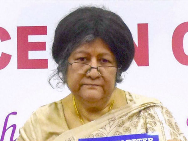 নিয়োগেই ইতিহাস গড়লেন বিচারপতি ইন্দিরা ব্যানার্জী নিয়োগেই ইতিহাস গড়লেন বিচারপতি ইন্দিরা ব্যানার্জী