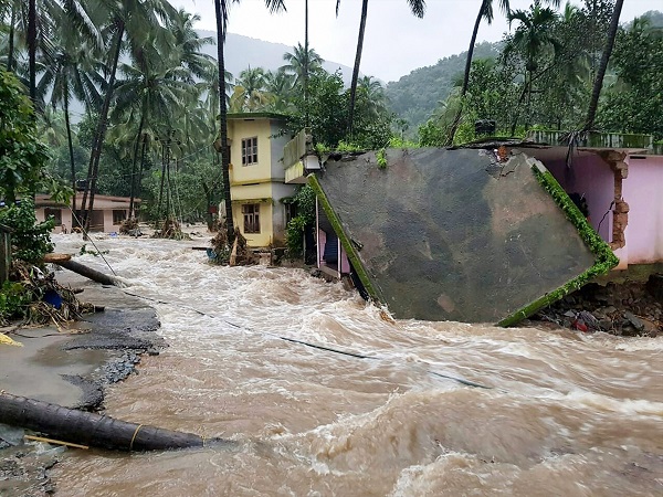 কেরলে ভয়াবহ বন্যার আসল কারণ এতদিনে সামনে এল কেরলে ভয়াবহ বন্যার আসল কারণ এতদিনে সামনে এল