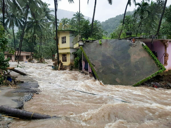বীরসেনানিদের দুঃসাহসিক অভিযান, কেরলে উদ্ধার সদ্যোজাত বীরসেনানিদের দুঃসাহসিক অভিযান, কেরলে উদ্ধার সদ্যোজাত