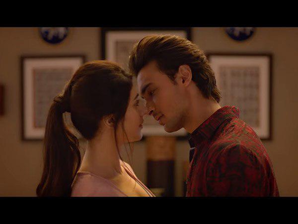 সলমনের জামাই আয়ূষকে কি দেখেছেন এমন ভূমিকায়!দেখুন লাভরাত্রি-র ভিডিও সলমনের জামাই আয়ূষকে কি দেখেছেন এমন ভূমিকায়!দেখুন লাভরাত্রি-র ভিডিও