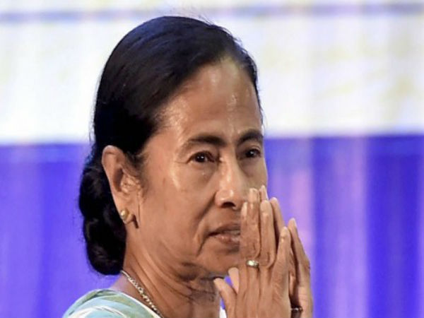 ঝাড়গ্রামের সভা থেকে উন্নয়নের বর্ণনা মমতার! সঙ্গে নতুন প্রতিশ্রুতিও, জেনে নিন বিস্তারিত ঝাড়গ্রামের সভা থেকে উন্নয়নের বর্ণনা মমতার! সঙ্গে নতুন প্রতিশ্রুতিও, জেনে নিন বিস্তারিত