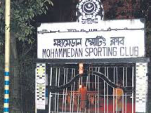 থ্রিলার লড়াইয়ে মোহনবাগানকে হারিয়ে দুনম্বরে উঠ এল মহামেডান থ্রিলার লড়াইয়ে মোহনবাগানকে হারিয়ে দুনম্বরে উঠ এল মহামেডান