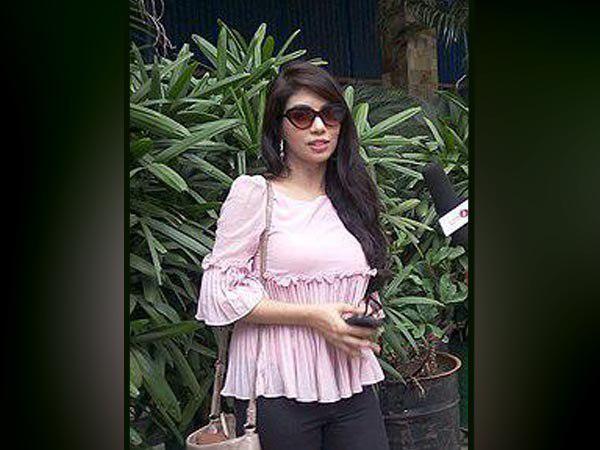 ছাত্র আন্দোলনকে সমর্থন প্রতিবাদী অভিনেত্রী নওশাবার, পরিণামে যা পেলেন ছাত্র আন্দোলনকে সমর্থন প্রতিবাদী অভিনেত্রী নওশাবার, পরিণামে যা পেলেন