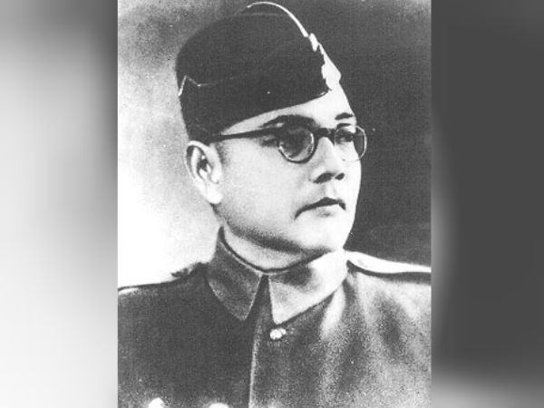 এই গুজরাতি মুসলিমের কাছে চির কৃতজ্ঞ ছিলেন নেতাজি ,স্বাধীনতা দিবসের প্রাক্কালে দেশপ্রেমের কাহিনি এই গুজরাতি মুসলিমের কাছে চির কৃতজ্ঞ ছিলেন নেতাজি ,স্বাধীনতা দিবসের প্রাক্কালে দেশপ্রেমের কাহিনি