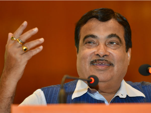 সেমসাইড গোল খেলেন মোদী! তাঁর মন্ত্রীই মুখ ফসকে বলে দিলেন চরম সত্যি কথা সেমসাইড গোল খেলেন মোদী! তাঁর মন্ত্রীই মুখ ফসকে বলে দিলেন চরম সত্যি কথা