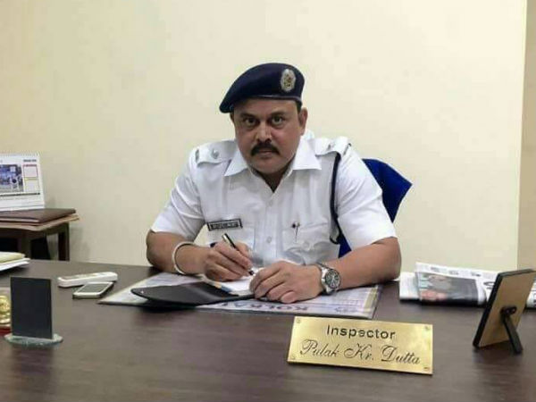 ওসি-র বিরুদ্ধে চড়ের অভিযোগ ঘিরে হুঁশিয়ারি চিকিৎসকদের, পাল্টা দাবি পুলিশের ওসি-র বিরুদ্ধে চড়ের অভিযোগ ঘিরে হুঁশিয়ারি চিকিৎসকদের, পাল্টা দাবি পুলিশের