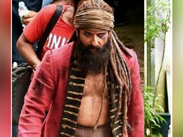 নাগা সাধুর রূপে ইনি কে! সকলকে চমকে দিলেন এই বলি-তারকা নাগা সাধুর রূপে ইনি কে! সকলকে চমকে দিলেন এই বলি-তারকা