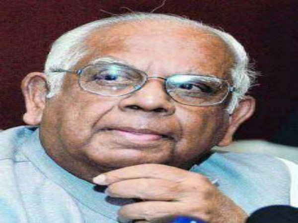 দলের উর্ধ্বে সোমনাথ! শেষকৃত্য নিয়ে পরিবারের সিদ্ধান্ত মানবে সিপিএম, জানালেন সূর্যকান্ত দলের উর্ধ্বে সোমনাথ! শেষকৃত্য নিয়ে পরিবারের সিদ্ধান্ত মানবে সিপিএম, জানালেন সূর্যকান্ত