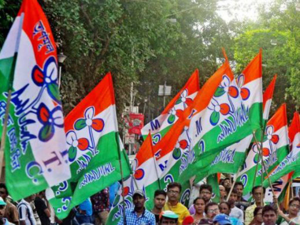 বিজেপির মতো ক্ষতিকারক তৃণমূলও! সুর চড়াল প্রাক্তন জোট-সঙ্গী বিজেপির মতো ক্ষতিকারক তৃণমূলও! সুর চড়াল প্রাক্তন জোট-সঙ্গী
