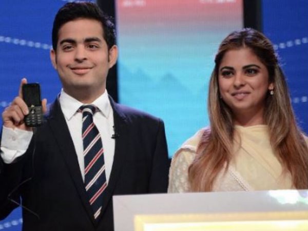 নতুন প্রজন্ম এগিয়ে আসছে