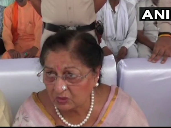 বেকার যুবকরা অবসাদে ধর্ষণ করে, রেওয়ারিকাণ্ড নিয়ে মুখ খুললেন বিজেপি নেত্রী বেকার যুবকরা অবসাদে ধর্ষণ করে, রেওয়ারিকাণ্ড নিয়ে মুখ খুললেন বিজেপি নেত্রী