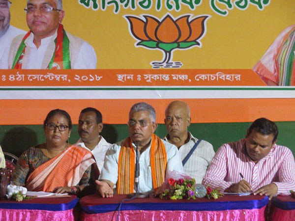 কোচবিহারের সংগঠন নিয়ে স্বীকারোক্তি দিলীপের! জল্পনা রাজনৈতিক মহলে কোচবিহারের সংগঠন নিয়ে স্বীকারোক্তি দিলীপের! জল্পনা রাজনৈতিক মহলে