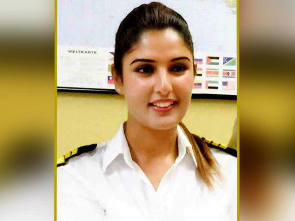 কাশ্মীরের এই ভূমিকন্যা দেখাচ্ছেন নতুন স্বপ্নের দিশা, উপত্যকার নতুন গর্ব ইরম হাবিব কাশ্মীরের এই ভূমিকন্যা দেখাচ্ছেন নতুন স্বপ্নের দিশা, উপত্যকার নতুন গর্ব ইরম হাবিব