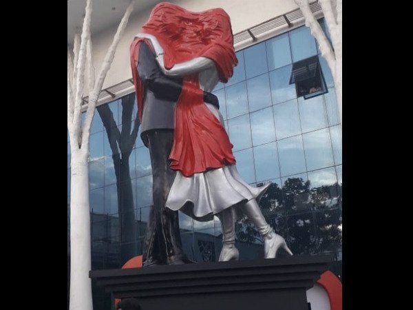 কসৌটি জিন্দগি কে-সিরিয়াল নিয়ে উন্মোচিত হল মূর্তি! দেখে নিন ছবি কসৌটি জিন্দগি কে-সিরিয়াল নিয়ে উন্মোচিত হল মূর্তি! দেখে নিন ছবি