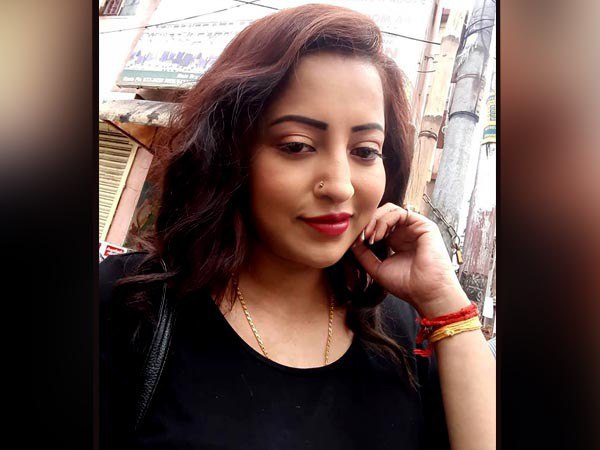 সোশ্যাল মিডিয়ায়ও দেননি সাড়া! মৃত্যুতে দায়ী পারিবারিক সমস্যা, ইঙ্গিত বন্ধুদের সোশ্যাল মিডিয়ায়ও দেননি সাড়া! মৃত্যুতে দায়ী পারিবারিক সমস্যা, ইঙ্গিত বন্ধুদের