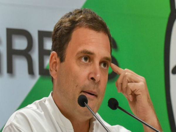 রাহুলের আরএসএস তির নিয়ে কড়া অবস্থান স্বরাষ্ট্রমন্ত্রকের! কী ইঙ্গিত দিল এসপিজি রাহুলের আরএসএস তির নিয়ে কড়া অবস্থান স্বরাষ্ট্রমন্ত্রকের! কী ইঙ্গিত দিল এসপিজি