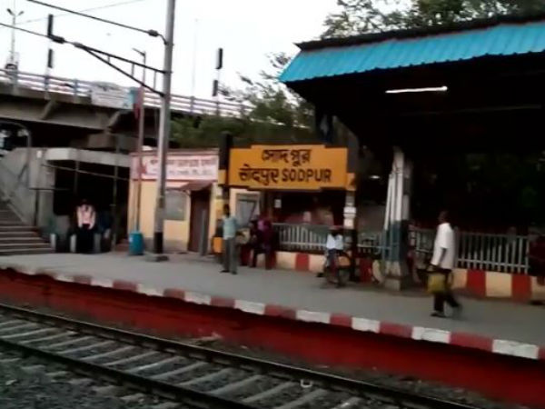 প্রতিবন্ধী পুত্রের ব্যয়বহুল চিকিৎসায় অপারগ! মর্মান্তিক সিদ্ধান্ত প্রতিবন্ধী পুত্রের ব্যয়বহুল চিকিৎসায় অপারগ! মর্মান্তিক সিদ্ধান্ত