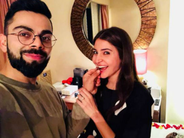 মিসেস কোহলি অনুষ্কা কি মা হতে চলেছেন ! জল্পনা কোন ভিডিও ঘিরে মিসেস কোহলি অনুষ্কা কি মা হতে চলেছেন ! জল্পনা কোন ভিডিও ঘিরে