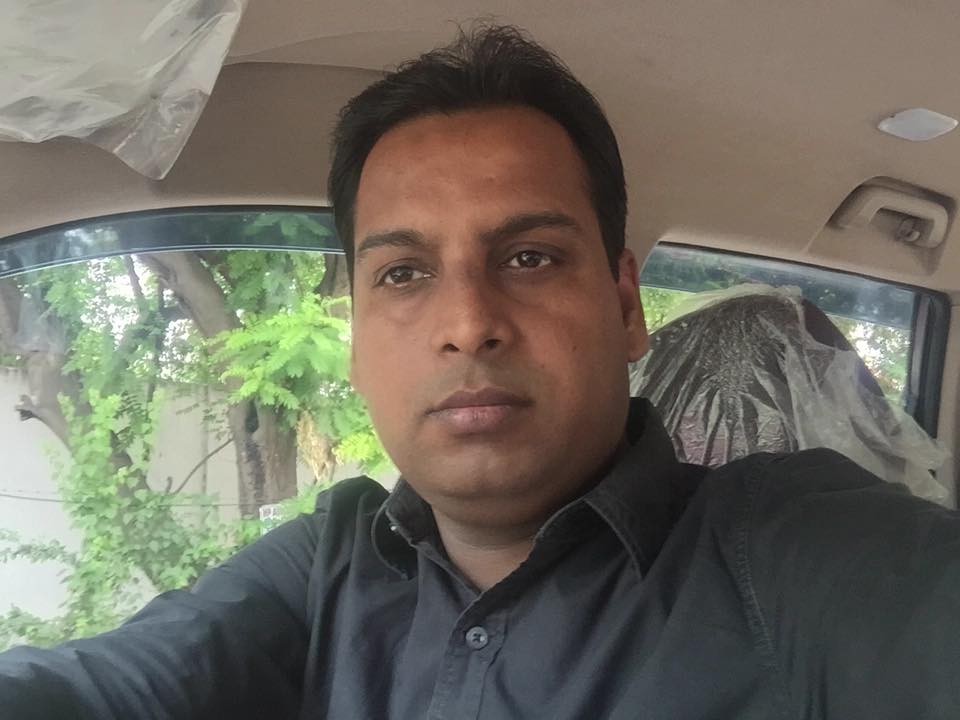 পুলিশের গুলিতে নিহত অ্যাপেল কর্তা! বাংলার পর যোগী রাজ্যেও কাঠগড়ায় প্রশাসন পুলিশের গুলিতে নিহত অ্যাপেল কর্তা! বাংলার পর যোগী রাজ্যেও কাঠগড়ায় প্রশাসন