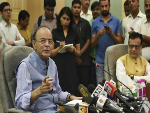 রায়বরেলিকে 'দত্তক' নিলেন অরুণ জেটলি
