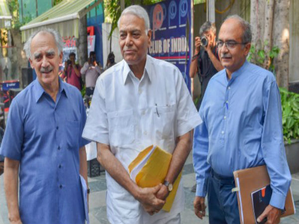 ফ্রান্সের মিডিয়া সরব সেই সময়েই