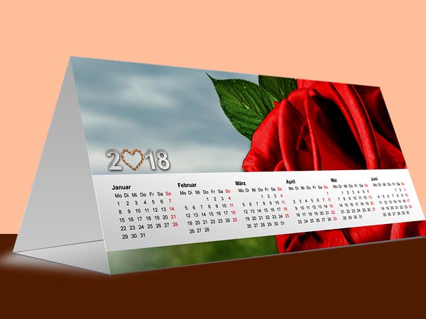 পুরনো ক্যালেন্ডার এখনও বাড়িতে?