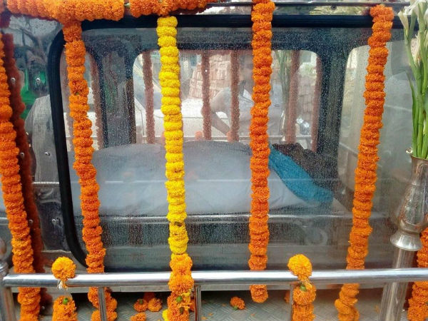 তৃণমূল-যুব তৃণমূলের লড়াই
