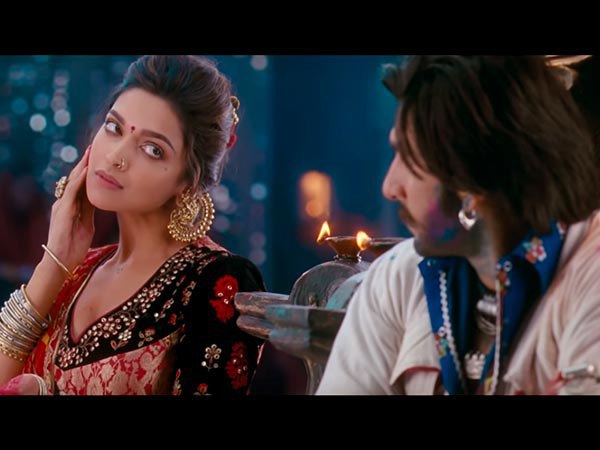 কেন ১৫ নভেম্বরেই বিয়ে করছেন রণবীর-দীপিকা! নেপথ্যে কী এই কারণটি কেন ১৫ নভেম্বরেই বিয়ে করছেন রণবীর-দীপিকা! নেপথ্যে কী এই কারণটি