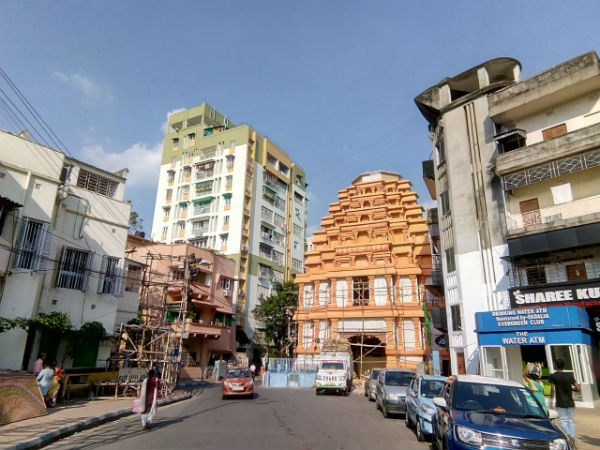 দেখতে সোনার পিরামিড