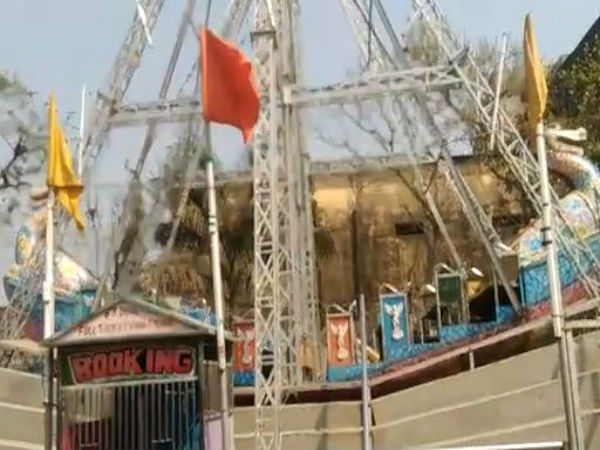 পুজোর কলকাতায় প্রাণ কাড়ল জয়রাইড! পর্যবেক্ষণ নিয়ে প্রশ্ন পুজোর কলকাতায় প্রাণ কাড়ল জয়রাইড! পর্যবেক্ষণ নিয়ে প্রশ্ন