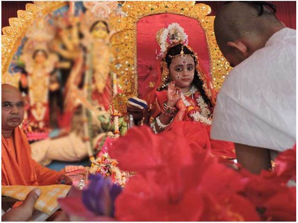 কামারপুকুরেও কুমারী পুজো