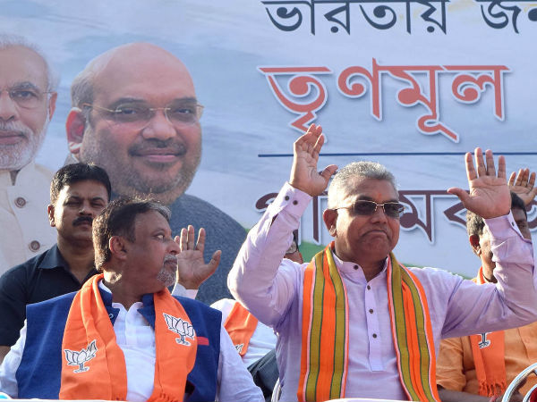 দিলীপের খোঁটা মুকুলকে