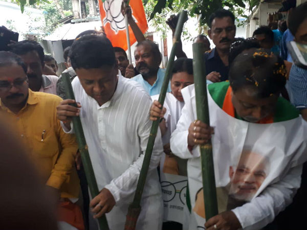 ঋণ নিয়ে প্রশ্ন